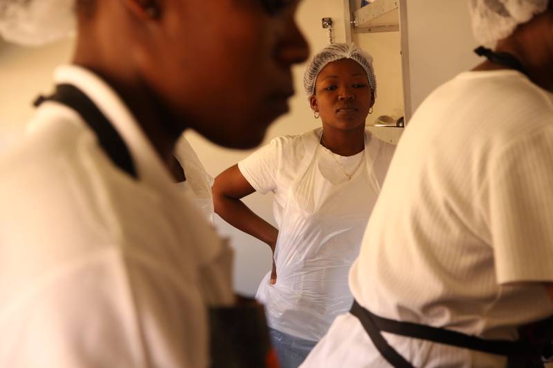 Dans la cuisine du train Rovos Pretoria-Cape Town, 2010, Ph. Moctar KANE.